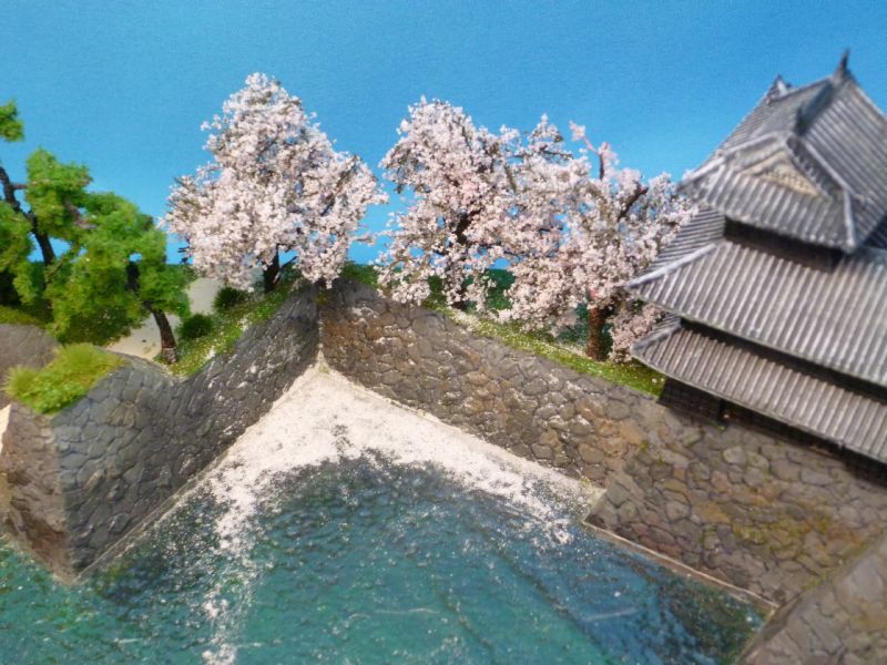 松本城の春